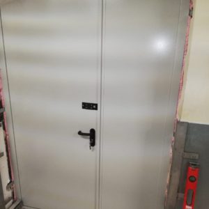 Дымогазонепроницаемая противопожарная дверь / серия FRM7353